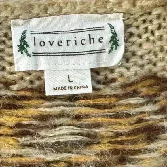 Love Riche Oversized "Boxy" V-Neck Cardigan
Women's Large EUC! - Picture 11 of 11